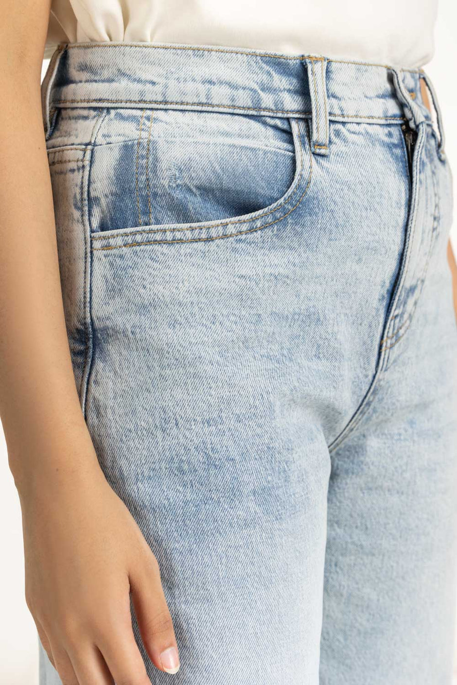 Straigh Fit Jeans