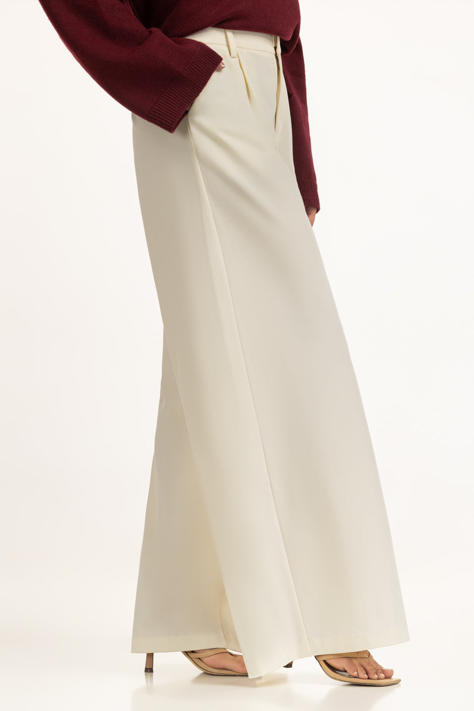 Wide Leg Fit Pant