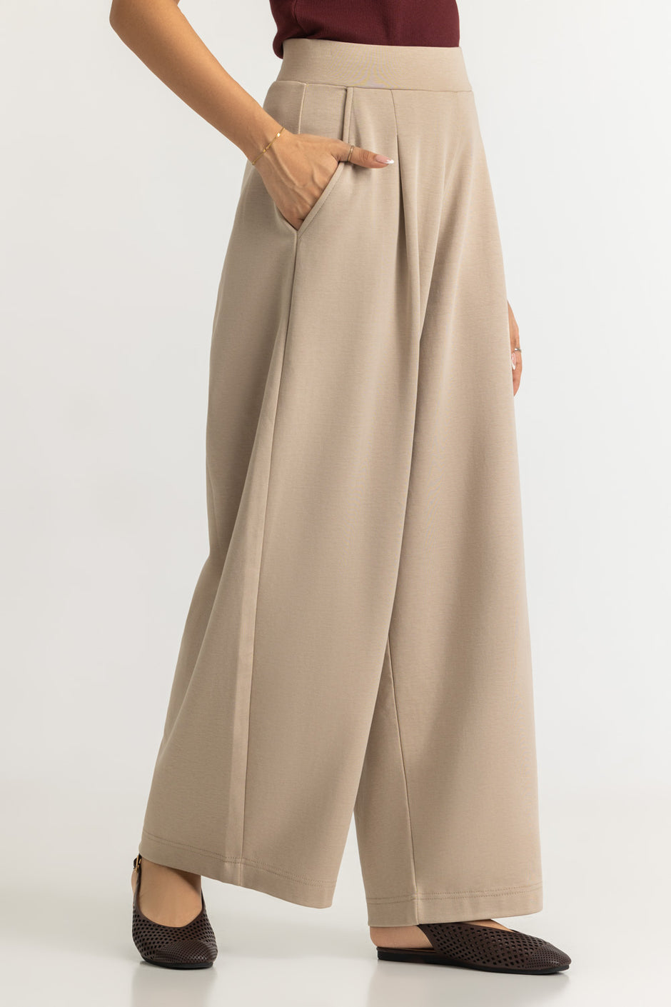 Barrel Fit Trousers