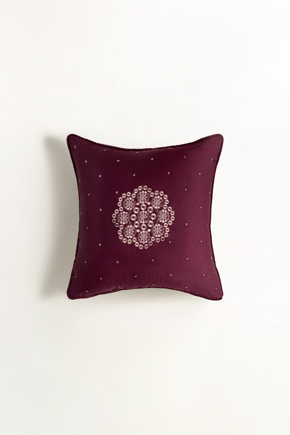 Schiffli T-200 Square Cushion Cover