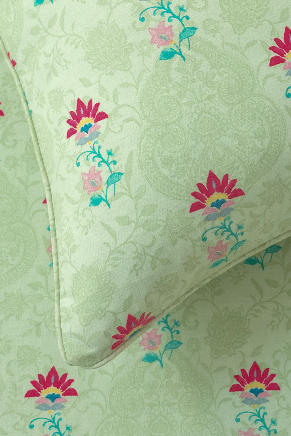 Seacrest T-150 Bed Sheet Set