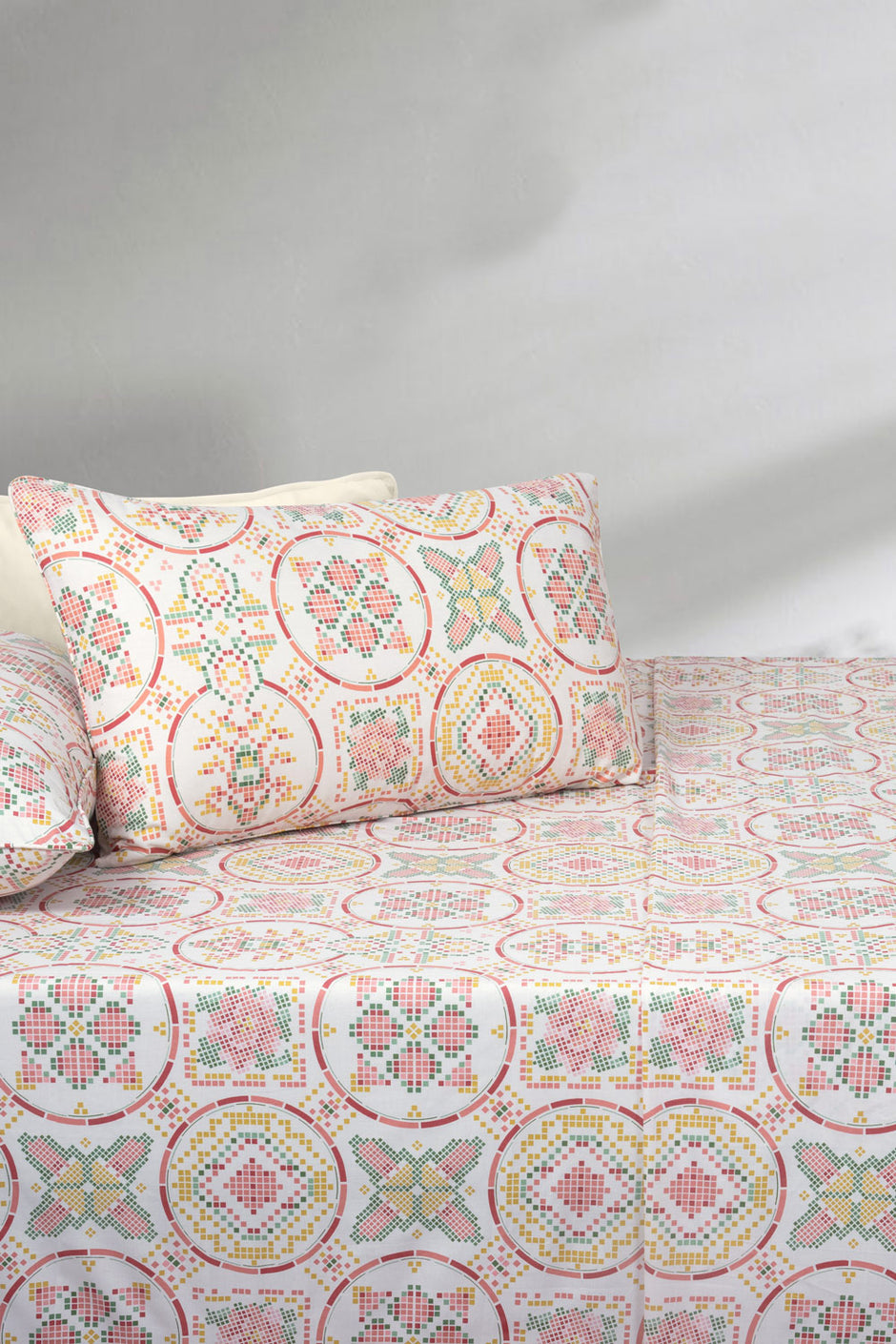 Tapestry Flora T-150 Bed Sheet Set