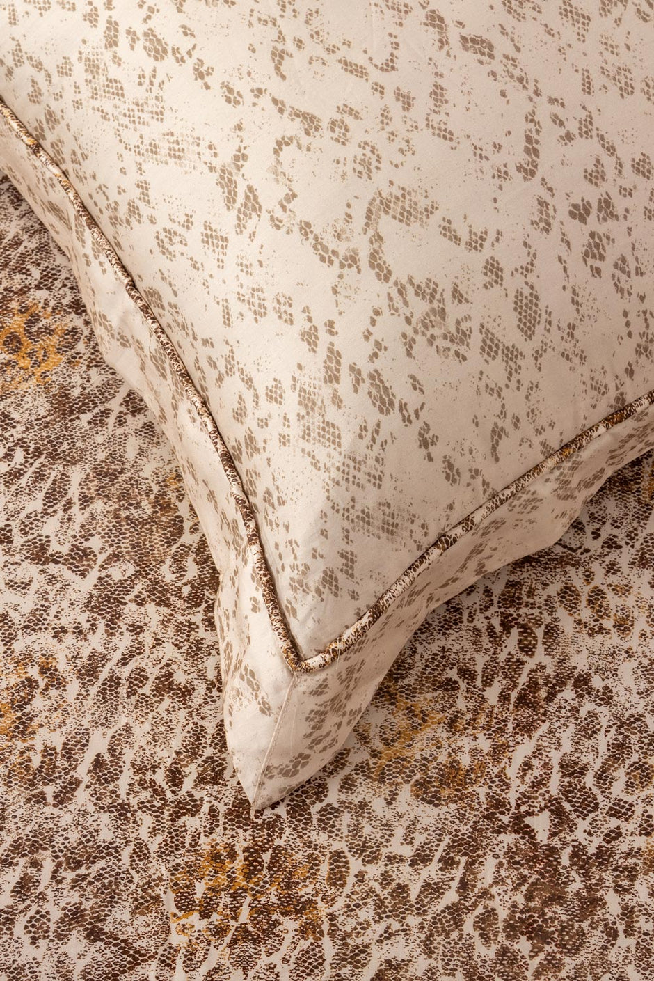 Terra Luxe Quilt Cover Set