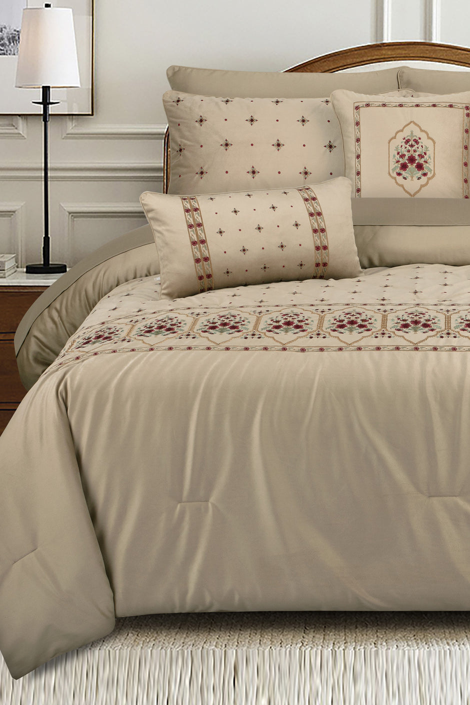 VB-010 Velvet Complete Bed Set