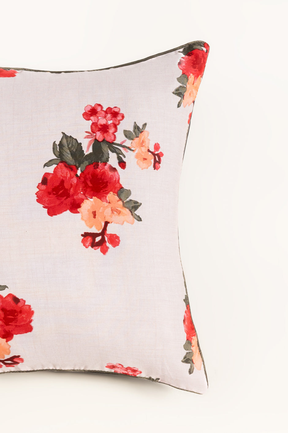 Water Blossom T-200 Square Cushion Cover