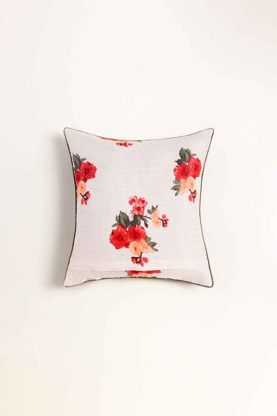 Water Blossom T-200 Square Cushion Cover