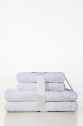 White Jacquard 4pcs Towel Set