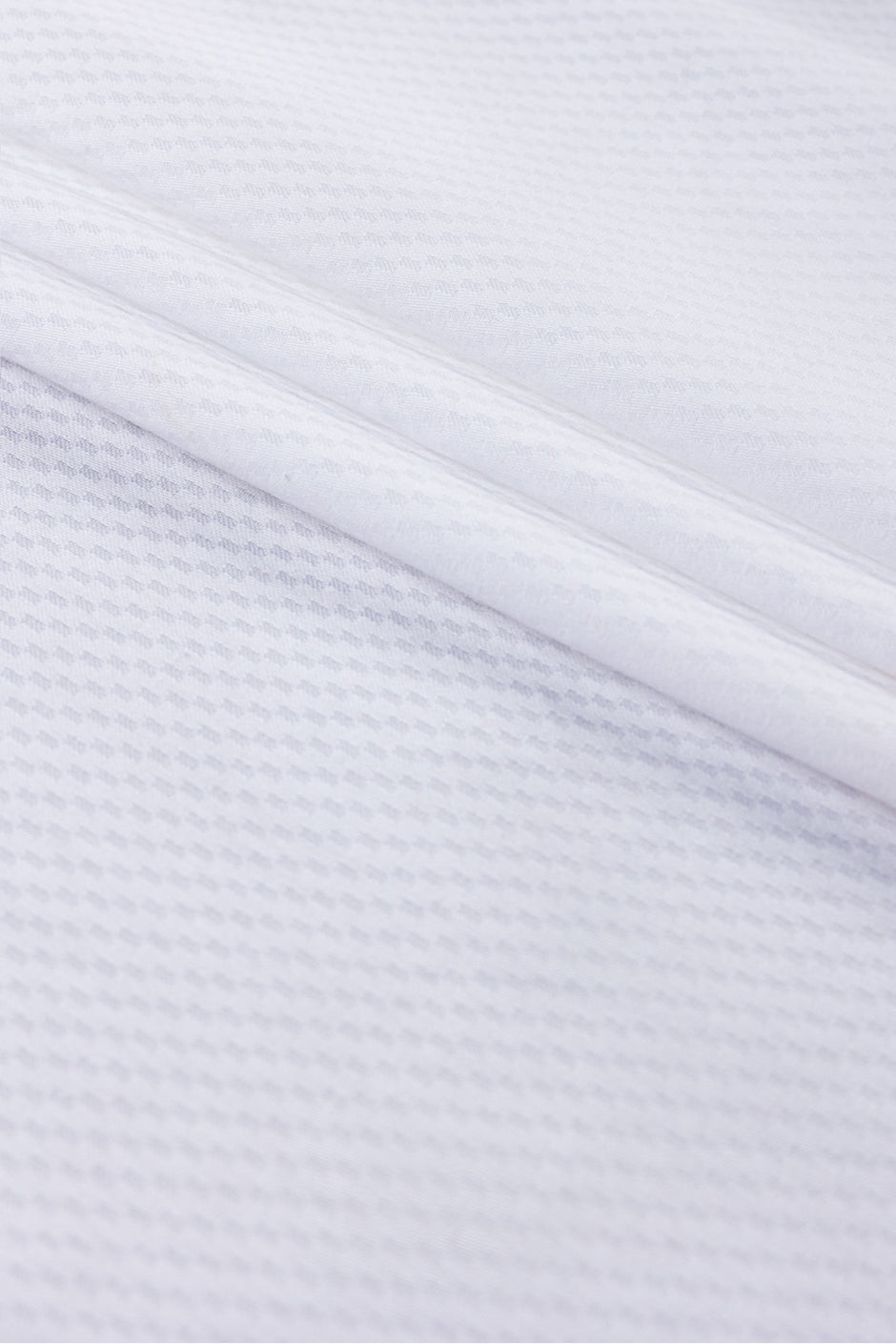 White Cube Dobby Table Cover