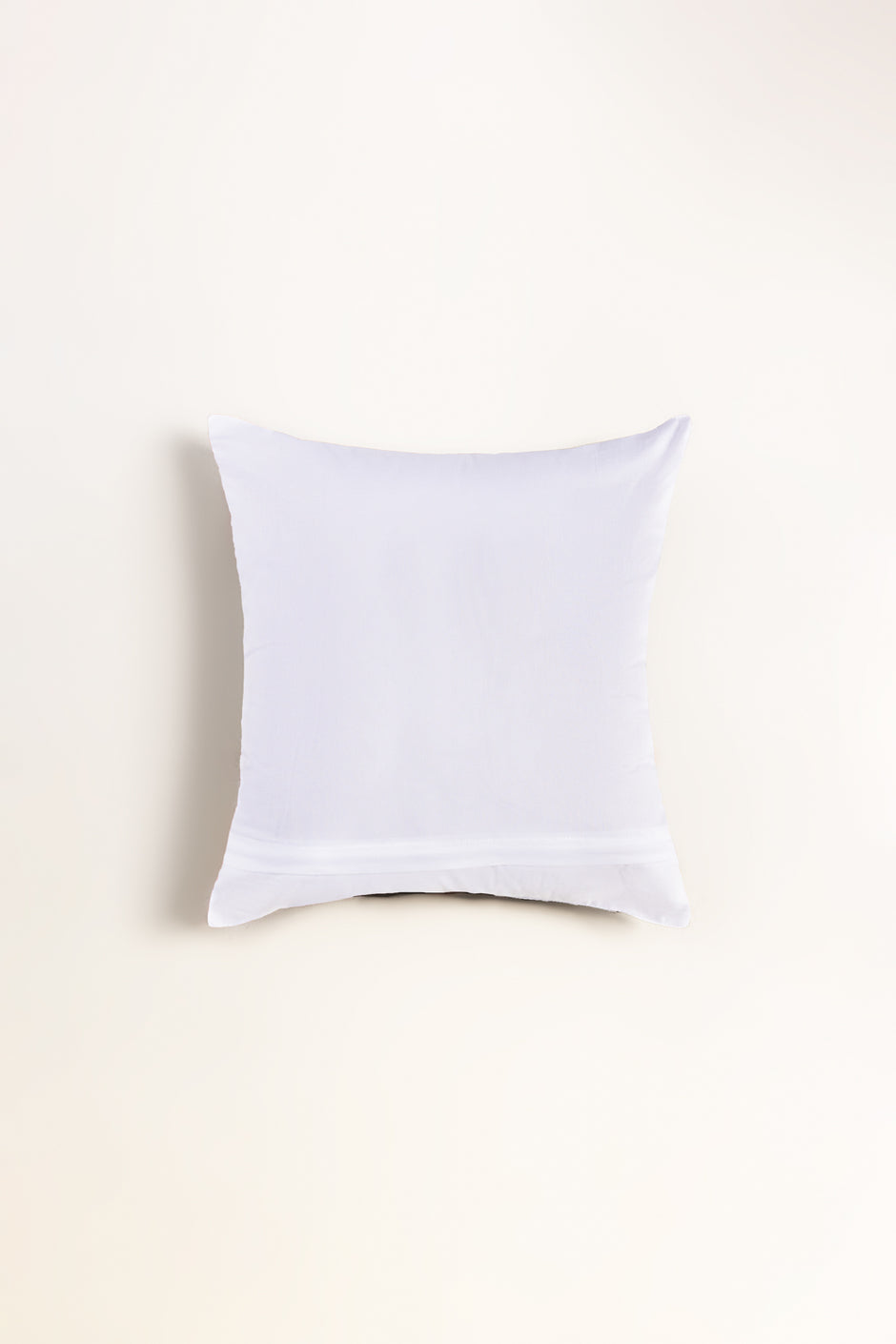 White T-150 Seersucker Square Cushion Cover