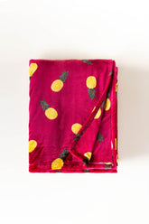 AW24-Pineapple Single Ply Fleece Throw