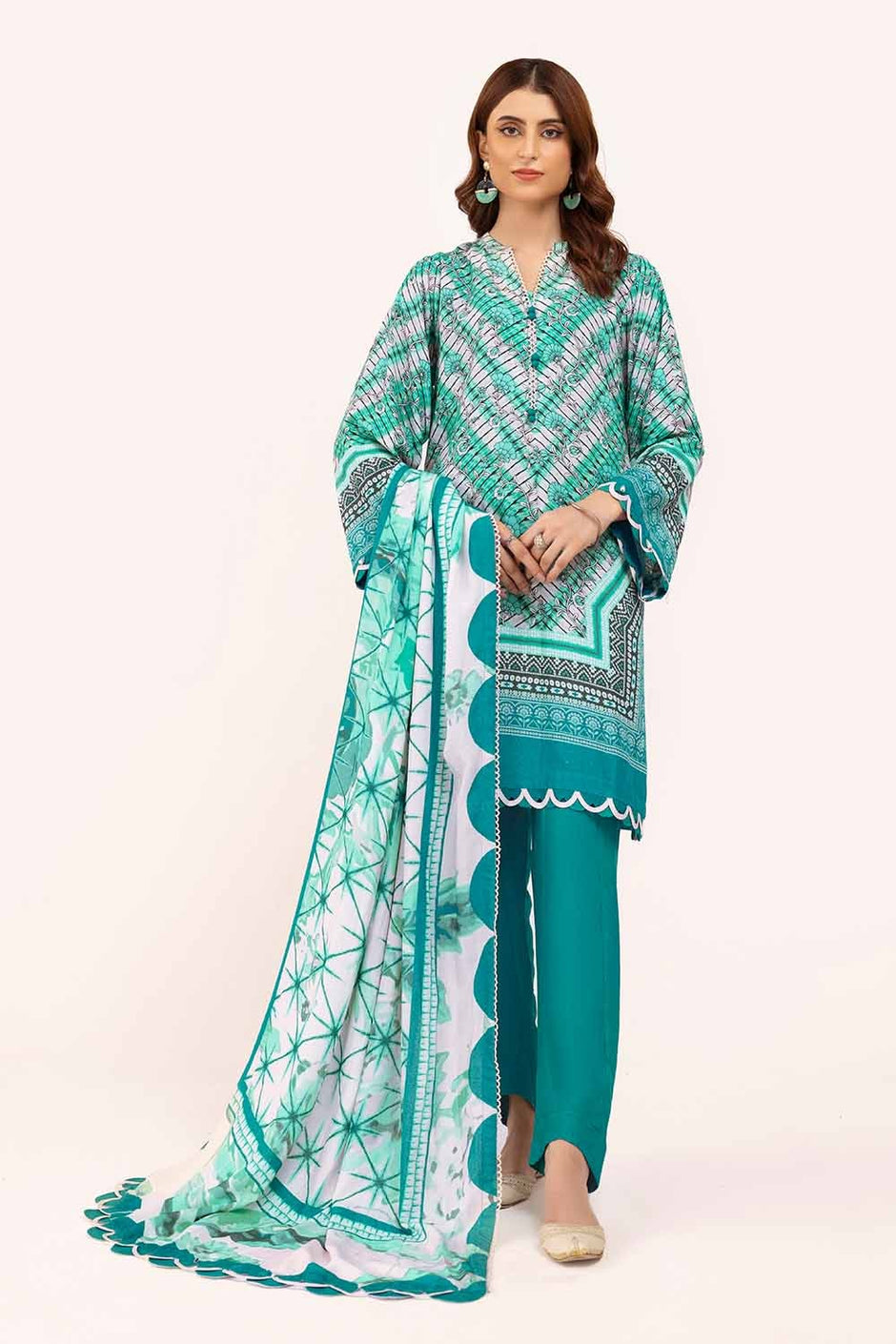 3 Piece Unstitched Printed Karandi Suit