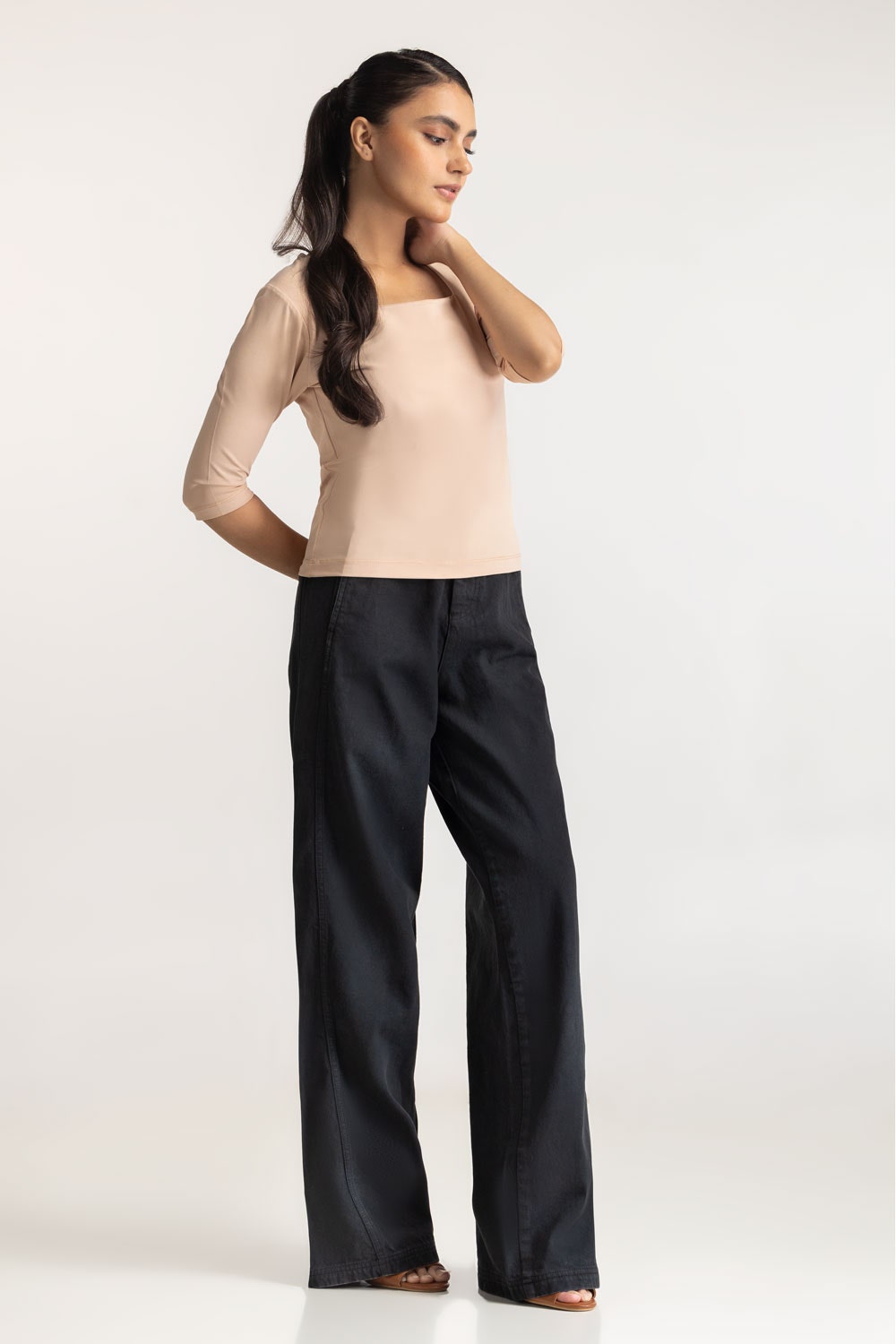 Basic Square Neck Top WM-KTP-SS24-101