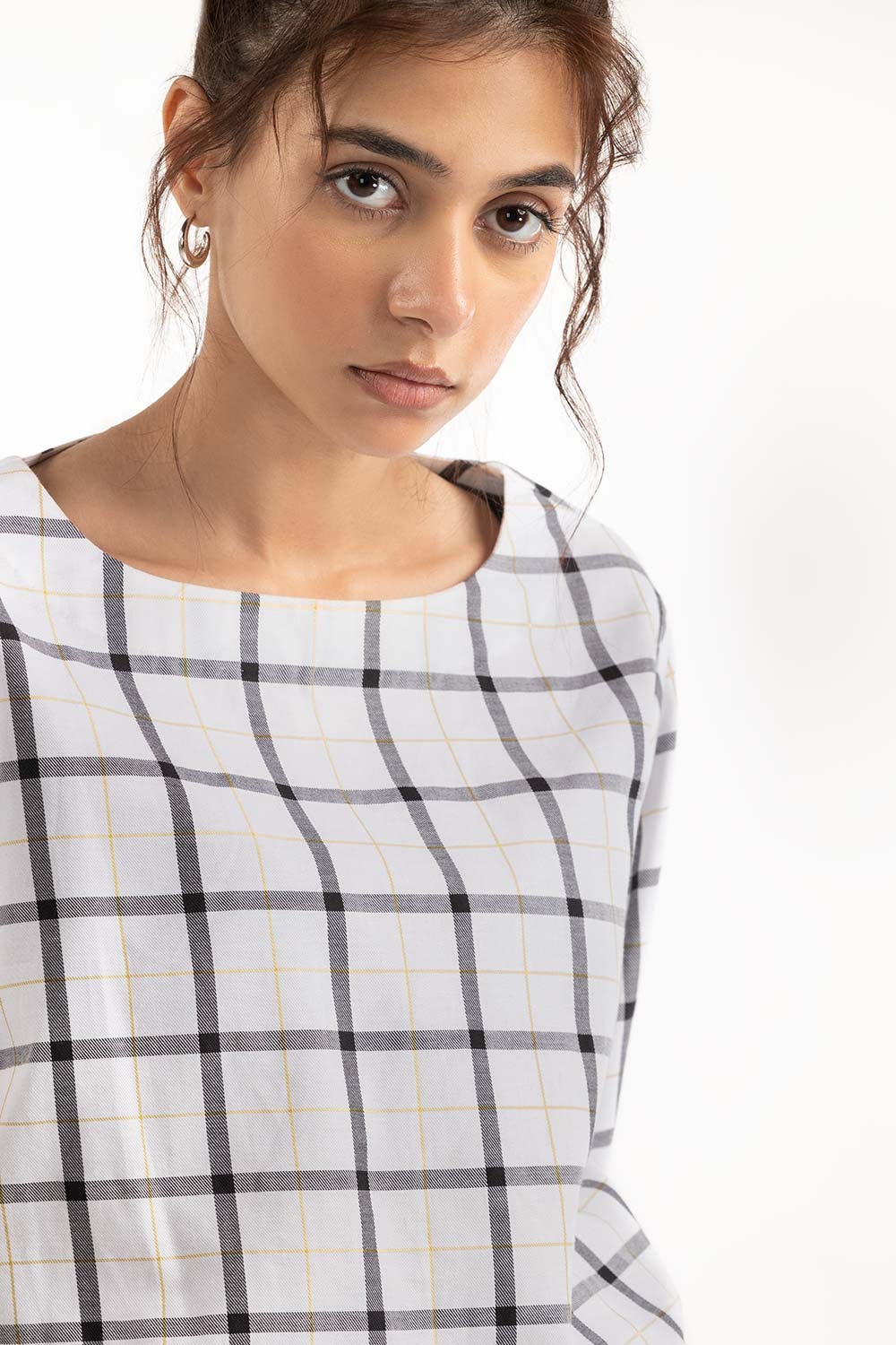 Black And White Casual Shirt 224-217-011