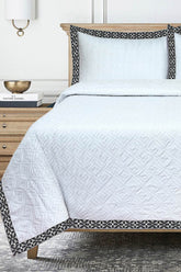 Black and White Quilt cover Set