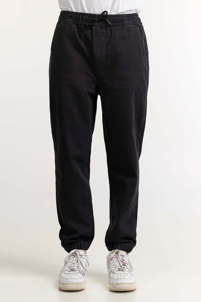 Black Basic Jeans MN-JNS- DN23-021 B