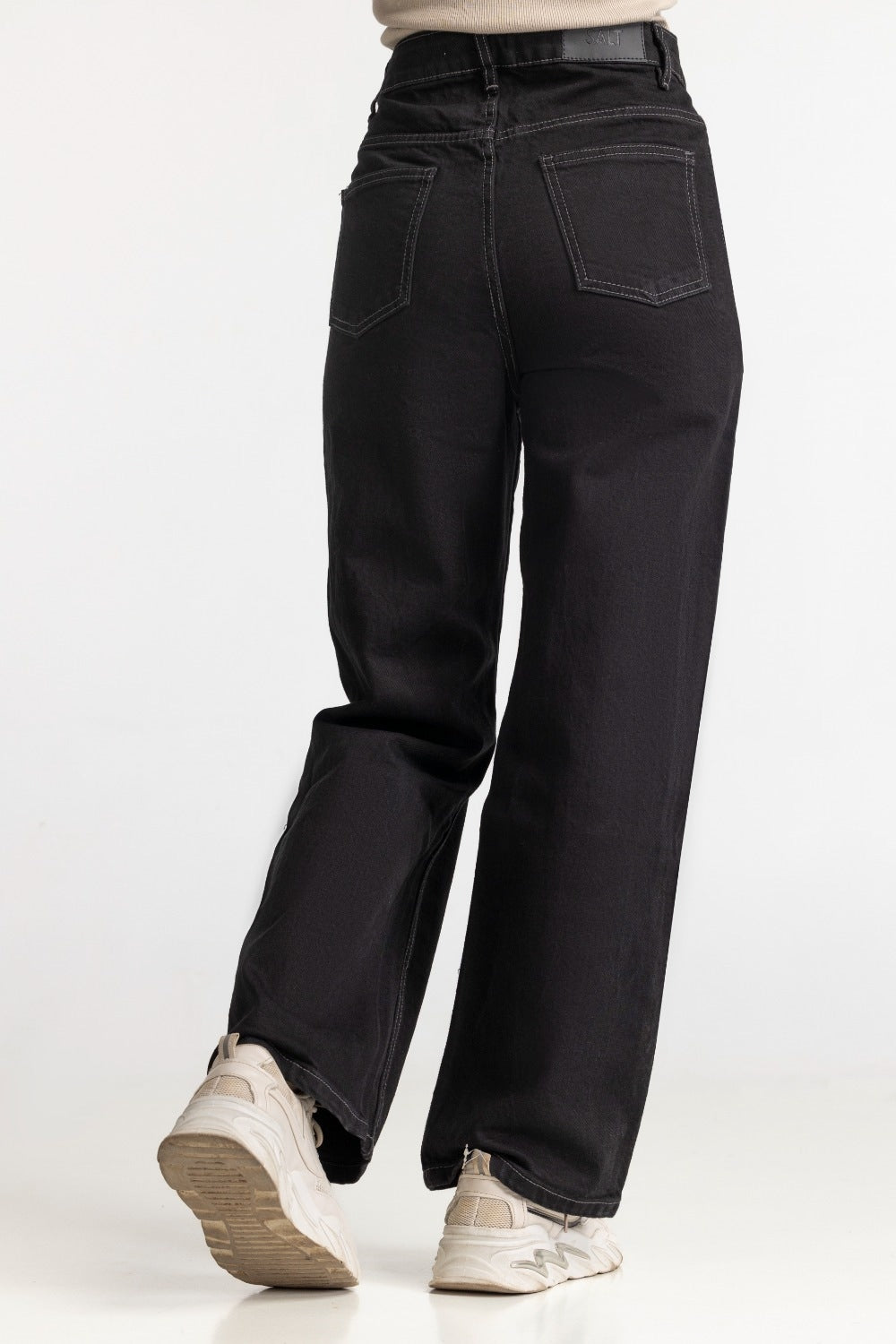 Black Basic Jeans WM-JNS-SS24-014