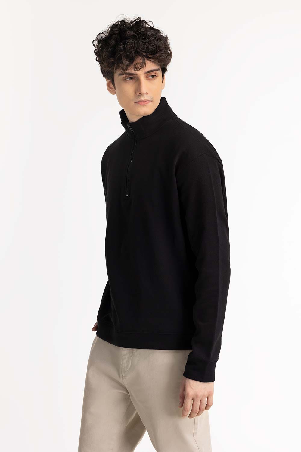 Black Half Zip Sweatshirt 224-112-010