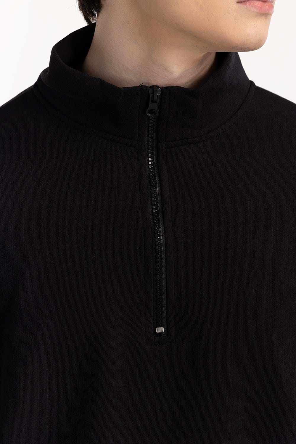Black Half Zip Sweatshirt 224-112-010