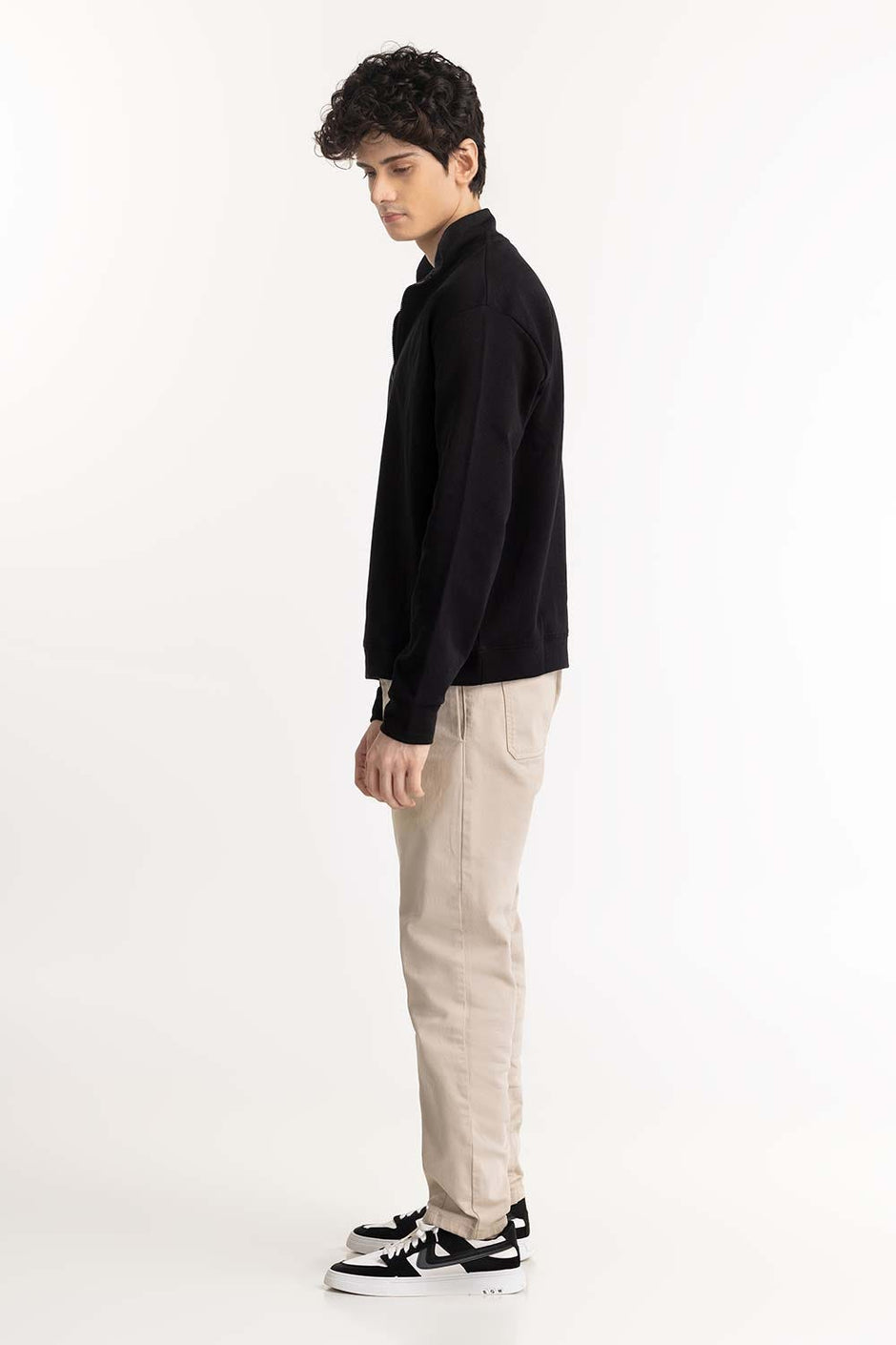 Black Half Zip Sweatshirt 224-112-010