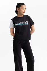 Black Knit T-Shirt 231-213-019