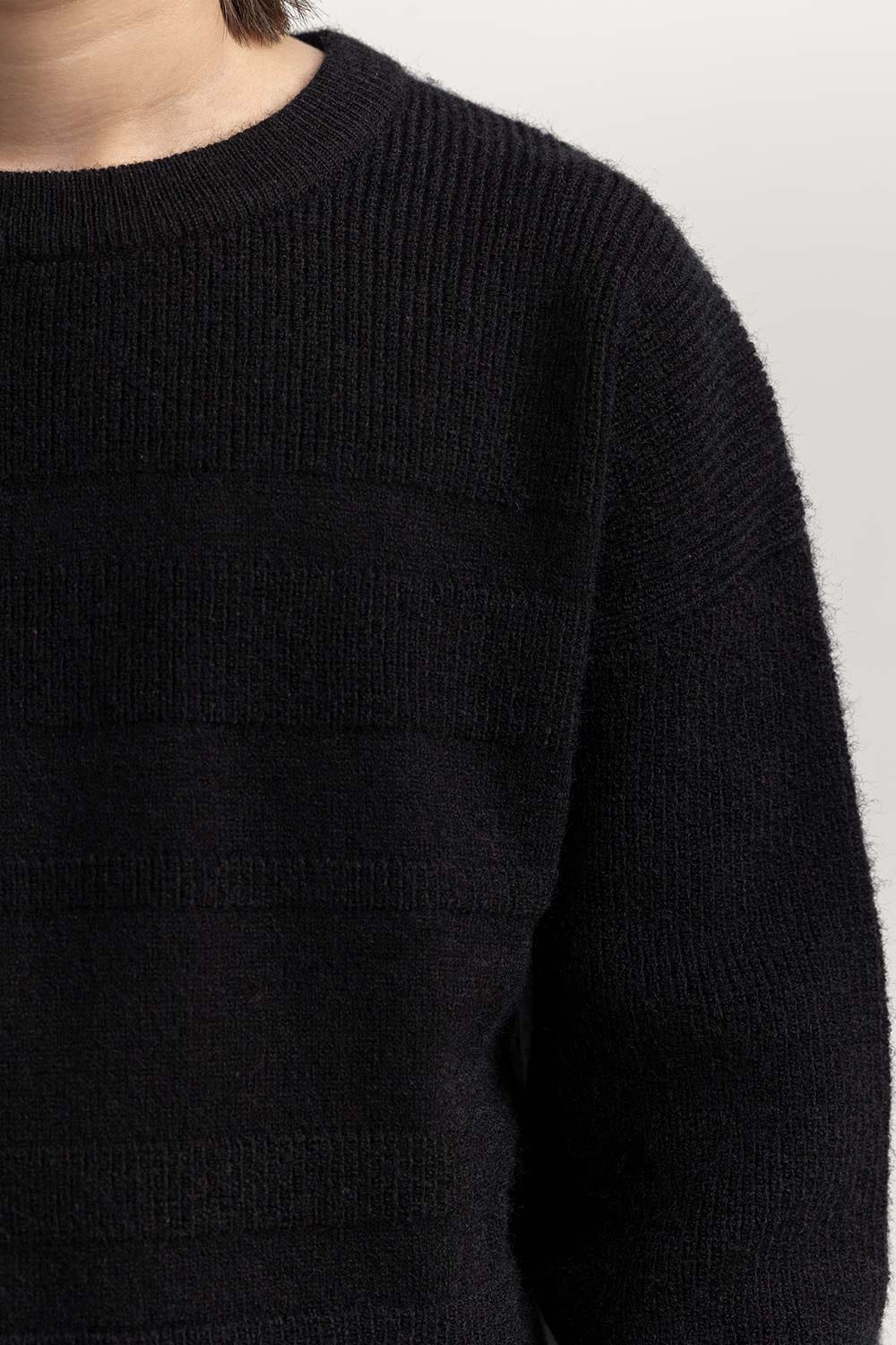 Junior Boy Black Textured Knit Sweater 224-311-013