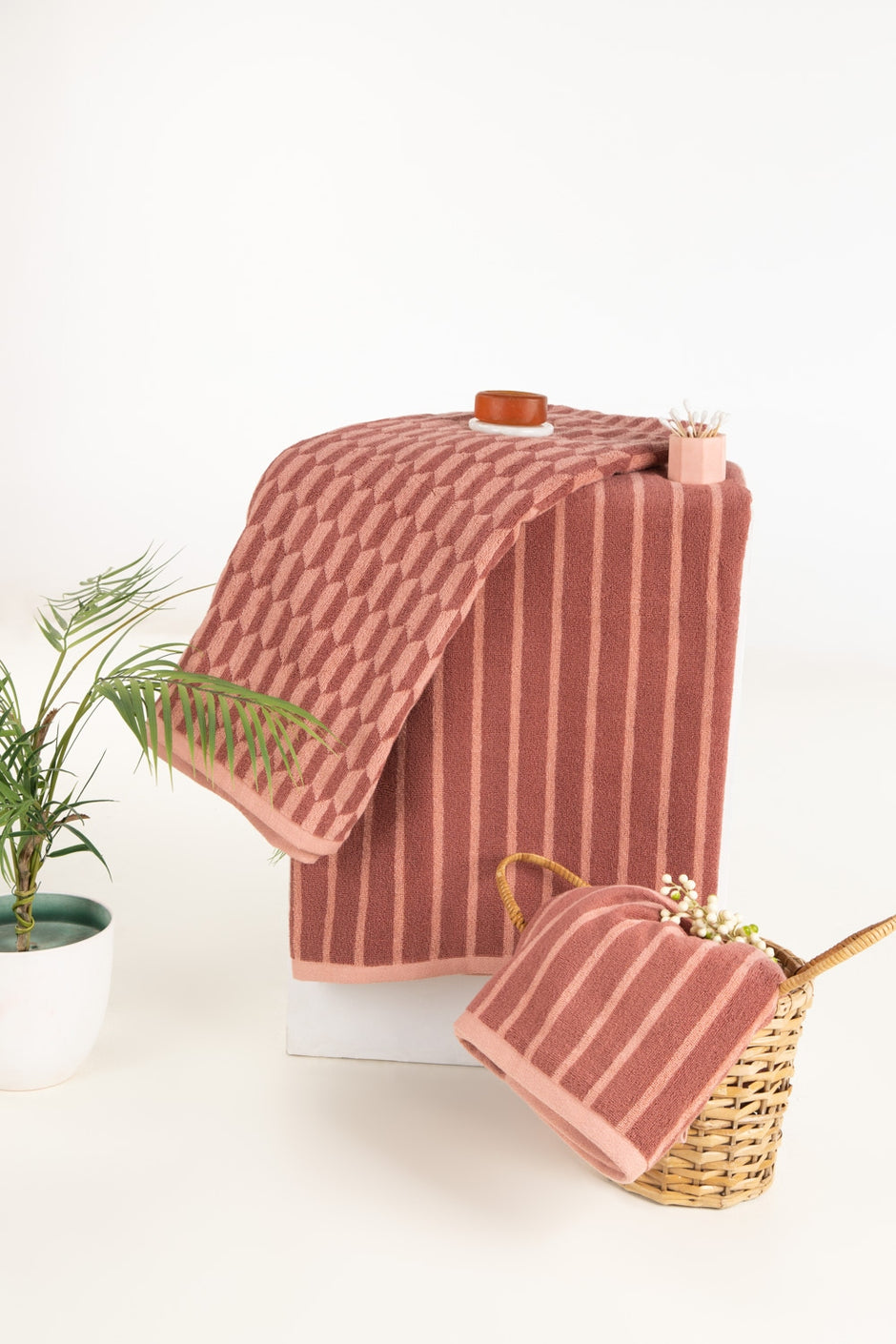 Canyon Jacquard Yarn Dyed Towel