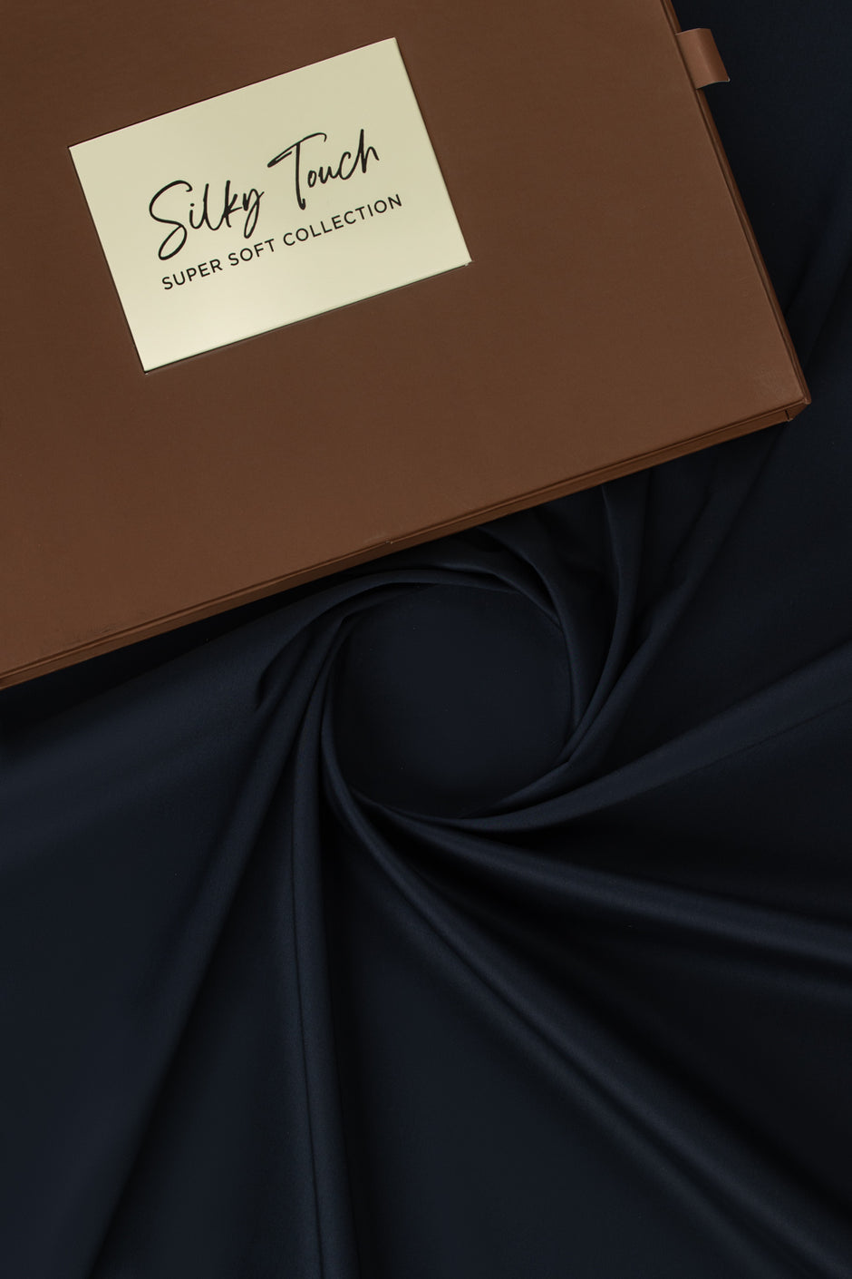 Cotton Club Twill Plus Unstitched Fabric Cotton with Gift Box