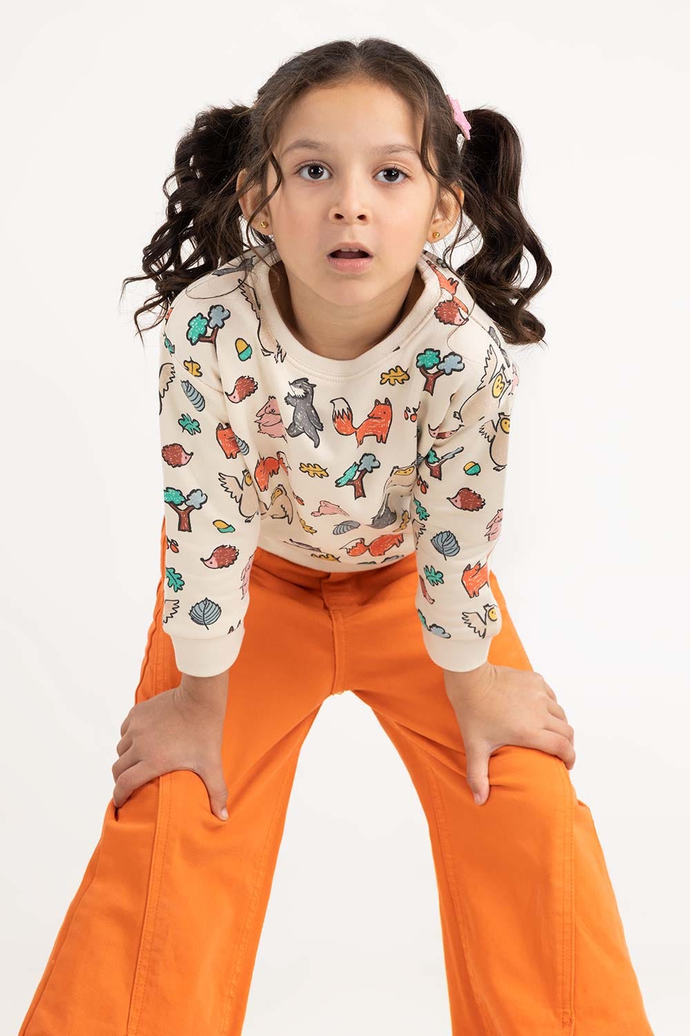 Toddler Girl Cream Sweatshirt With Rib At Neck 224-612-019