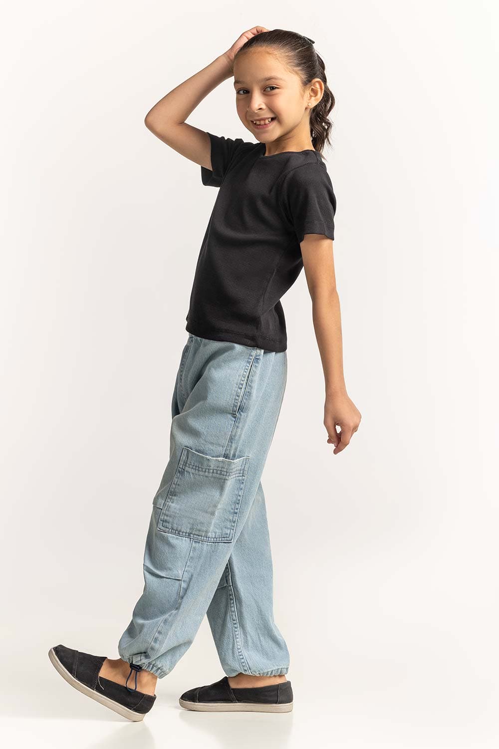 Crew Neck Basic Tee JG-TS-SS24-020