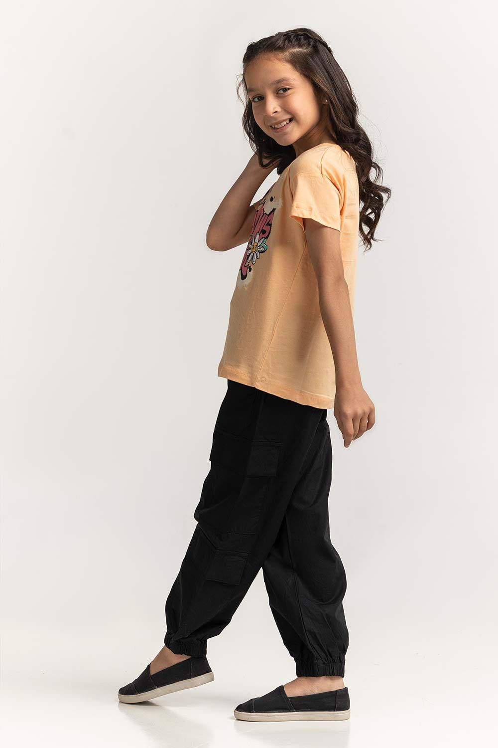 Crew Neck Graphic Tee JG-TS-SS24-014