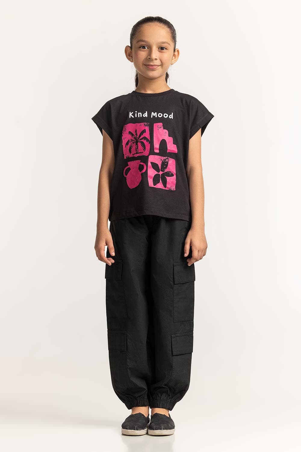 Crew Neck Graphic Tee JG-TS-SS24-026