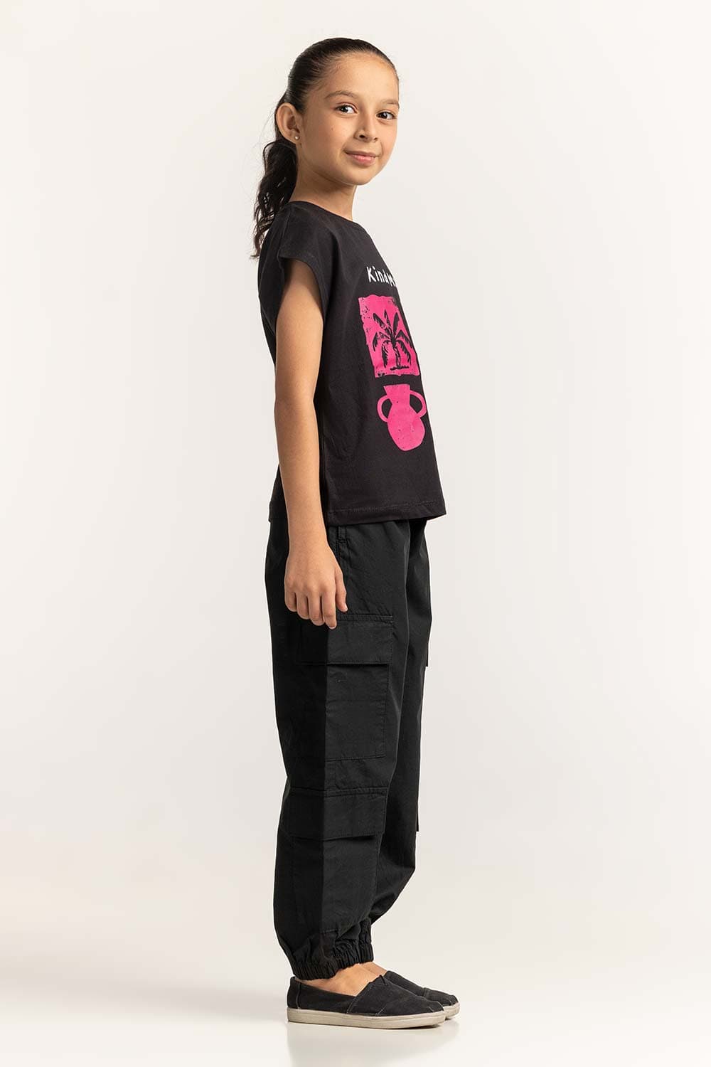 Crew Neck Graphic Tee JG-TS-SS24-026