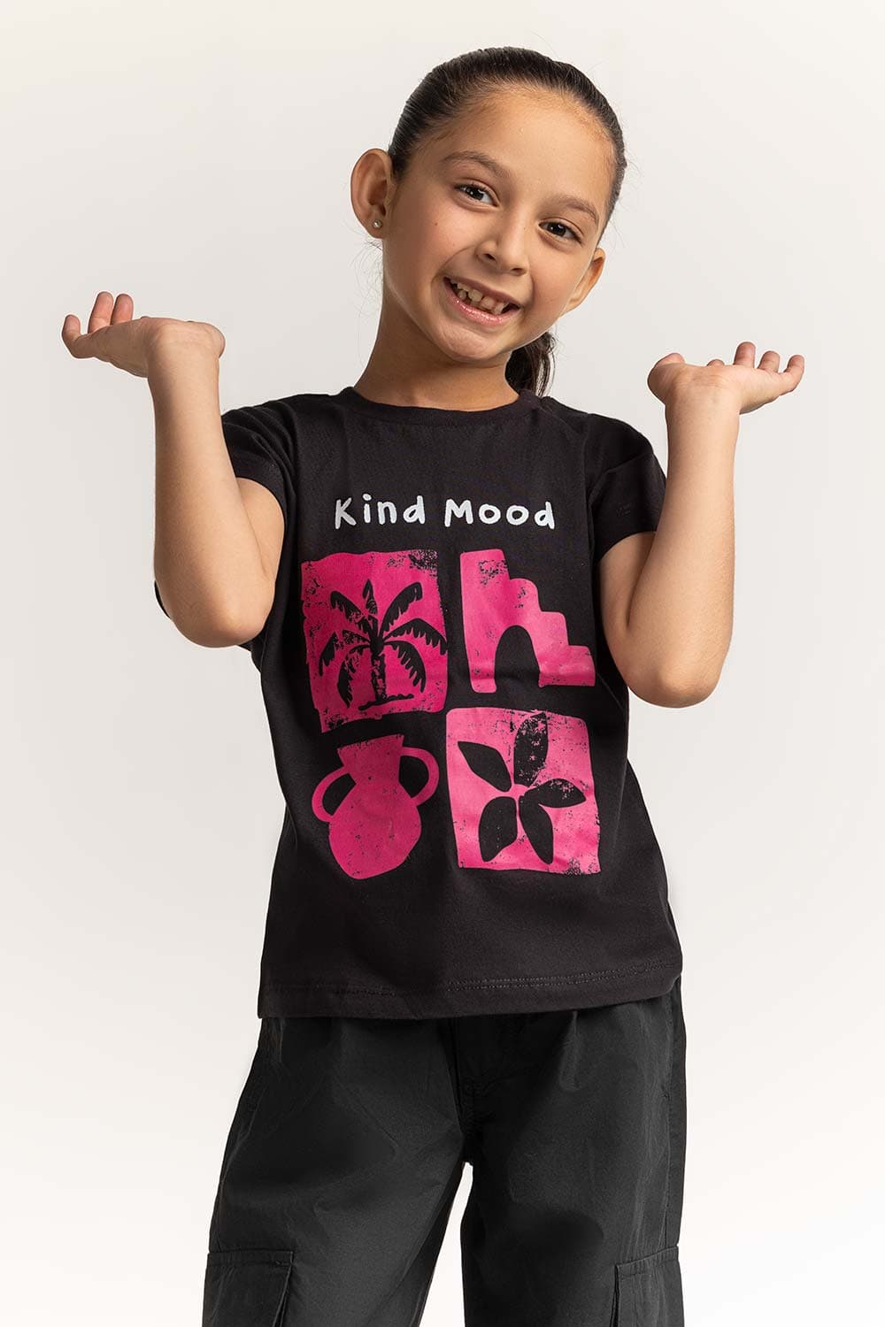 Crew Neck Graphic Tee JG-TS-SS24-026