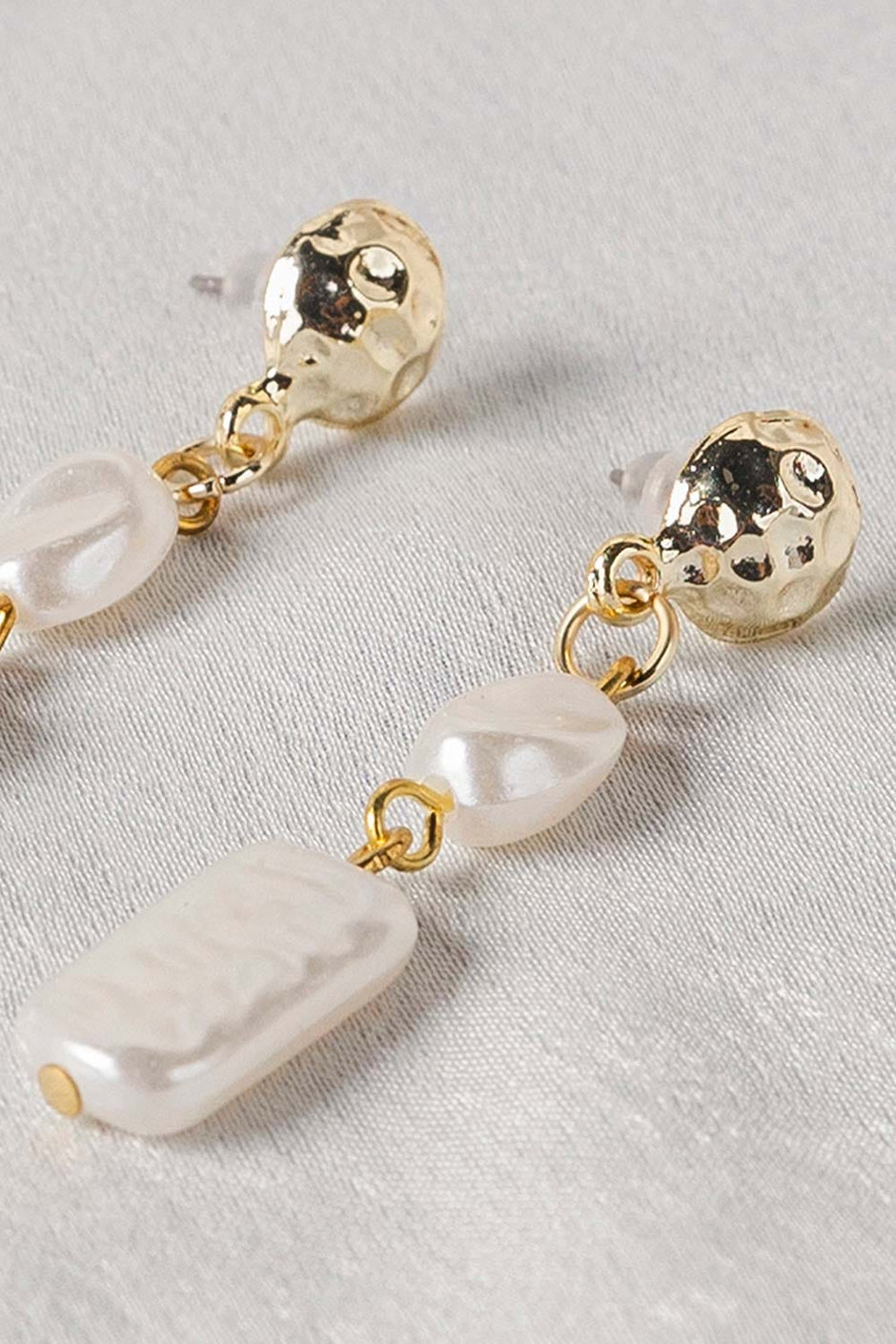 Dangle Earings