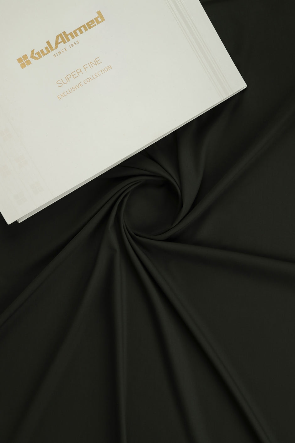 Dominic Unstitched Fabric Blended with Gift Box
