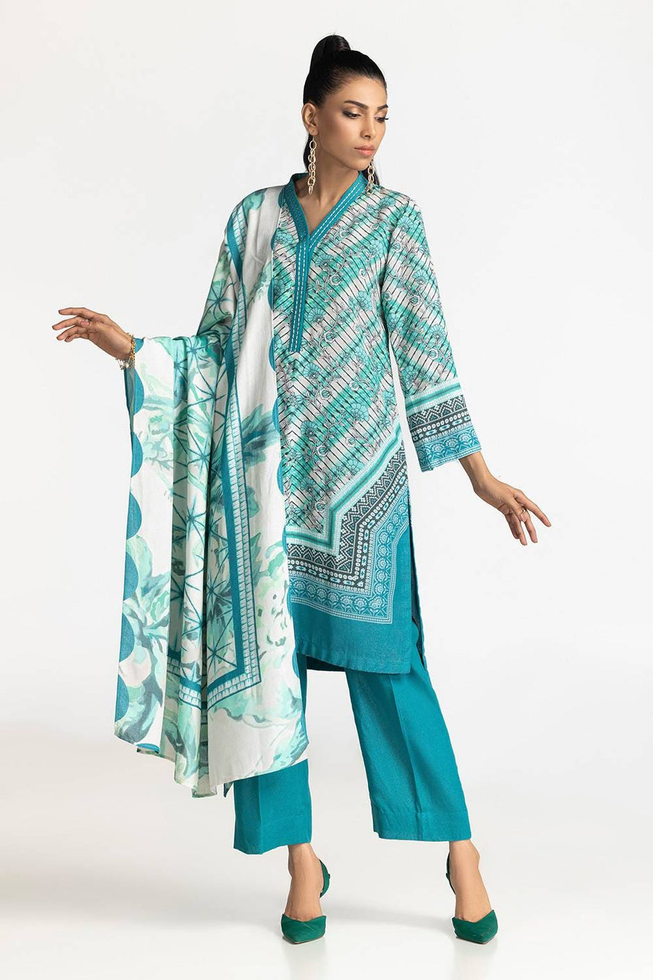 3 Piece Karandi Printed Suit