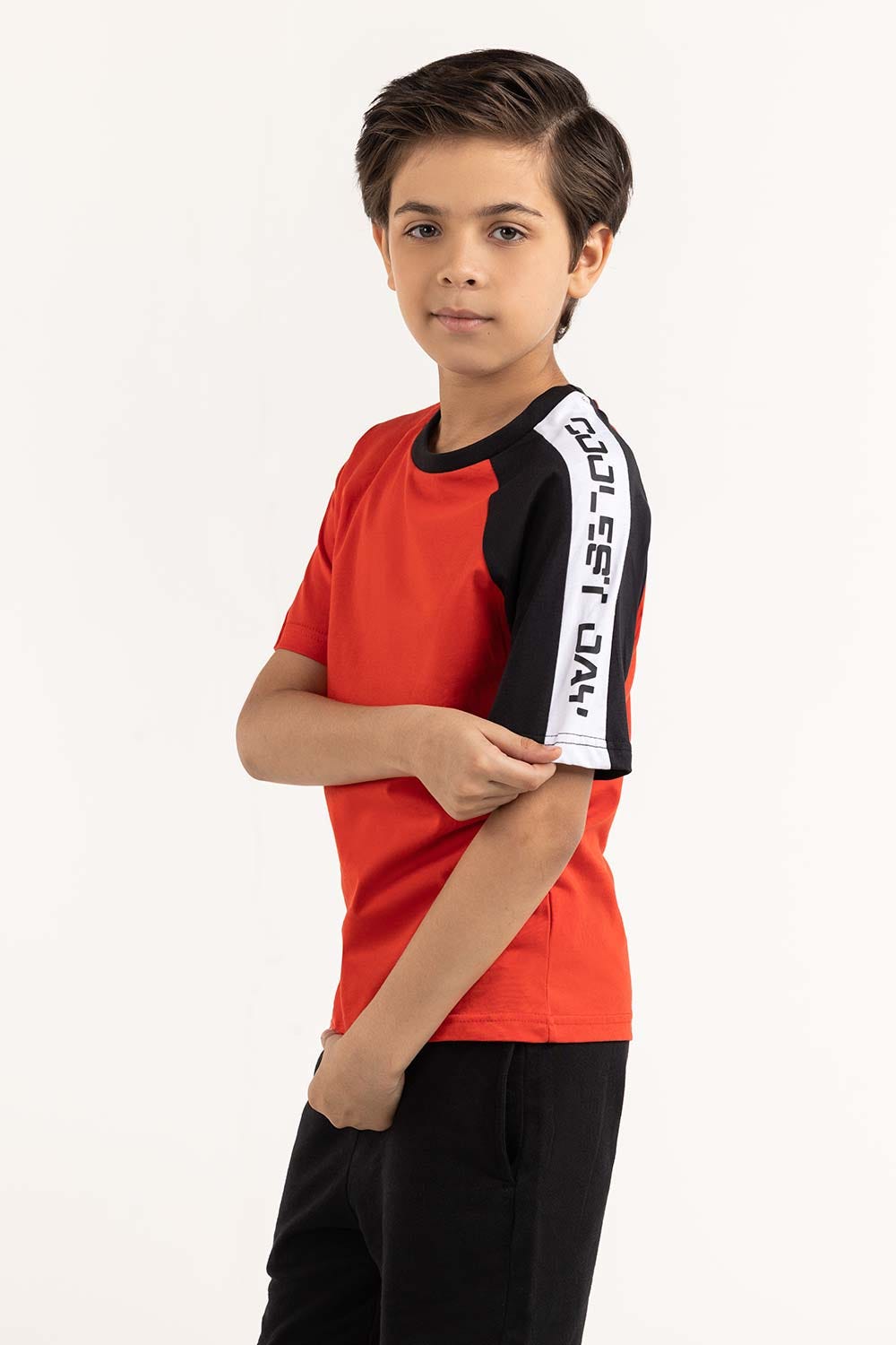 Junior Boy Poppy Red T-Shirt 231-313-035
