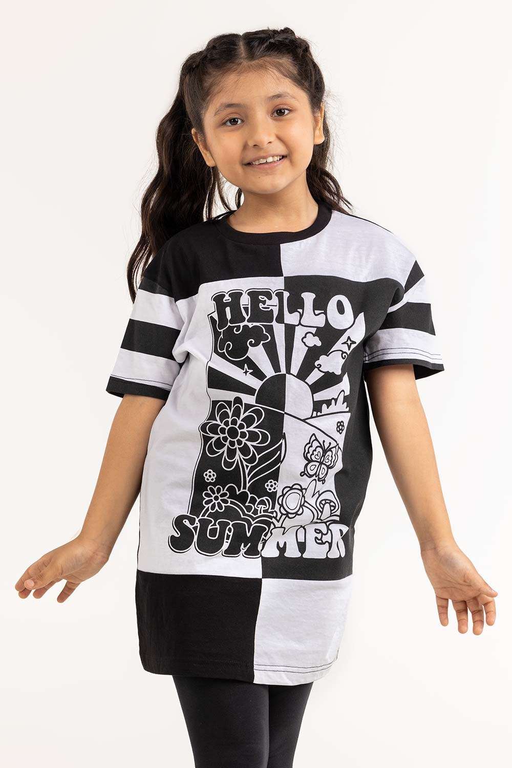 Junior Girl White And Black T-Shirt 231-413-017