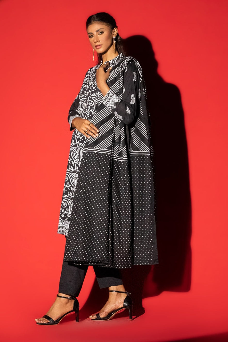 3 Piece Cambric Block Printed Suit