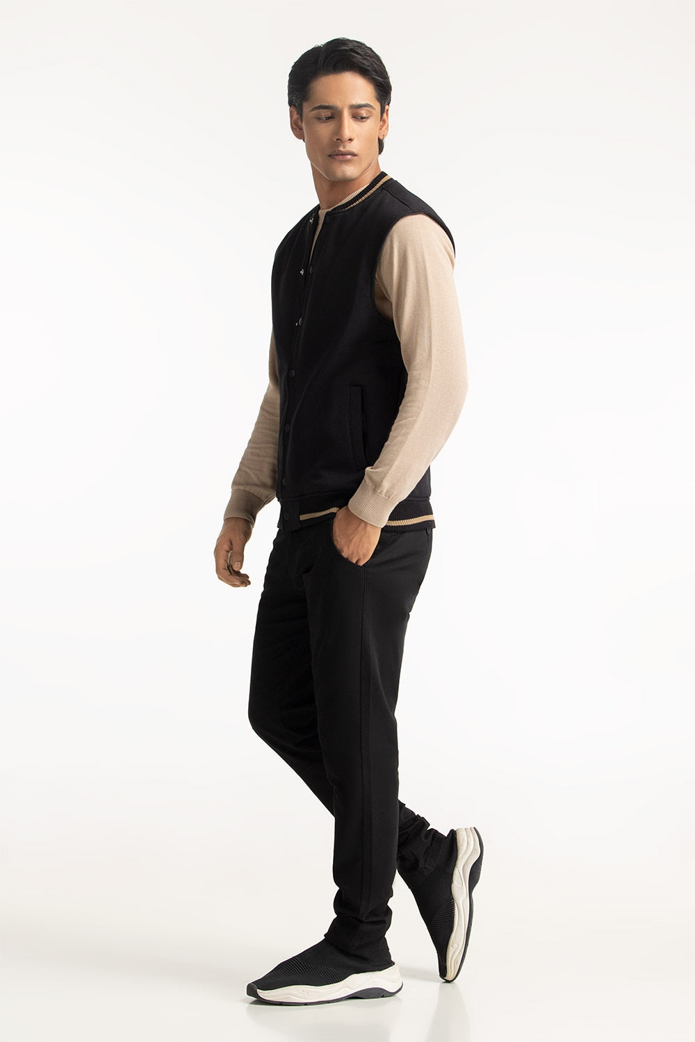 Knitted Vest MN-KNV-WS24-555