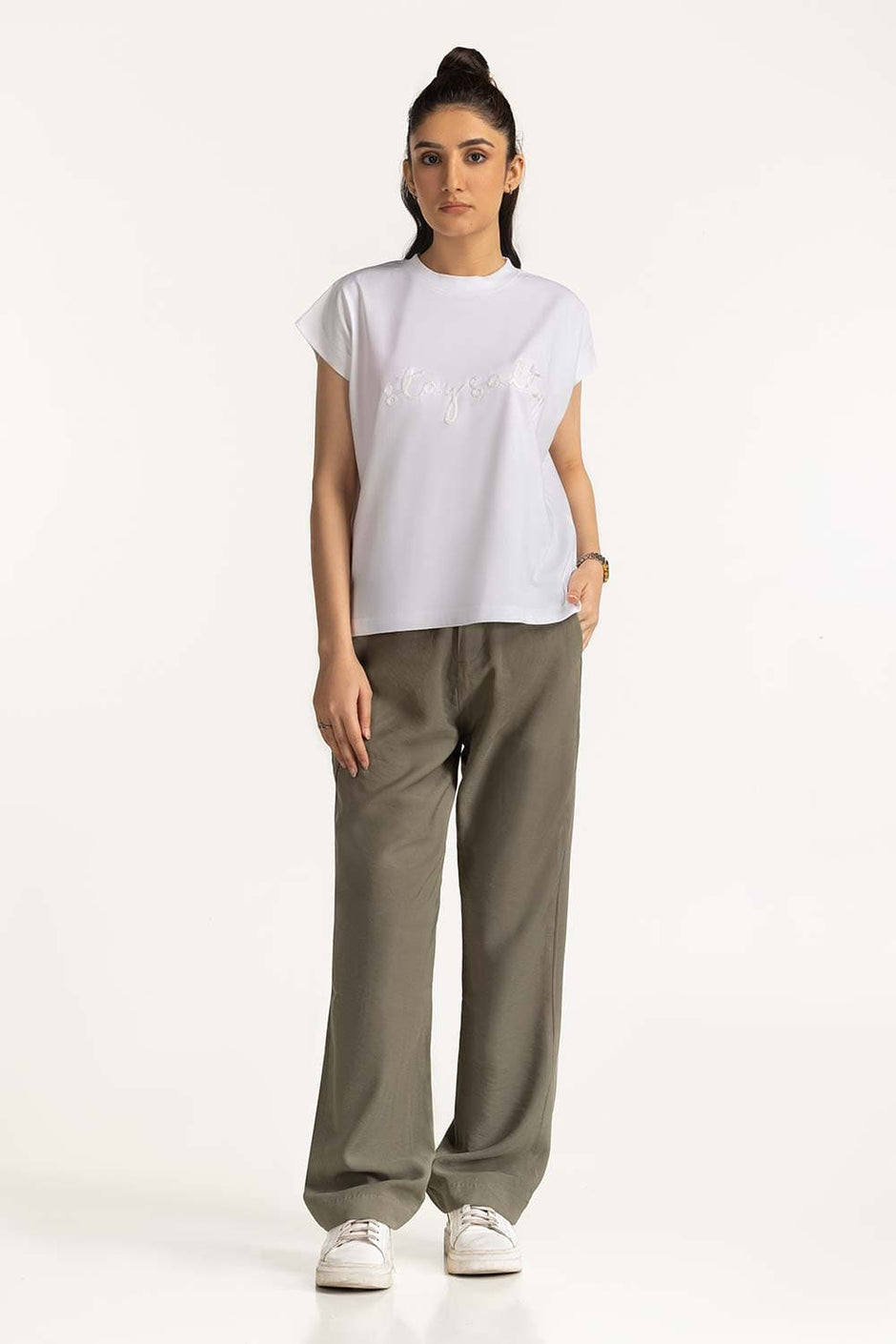 Loose Fitting Trouser