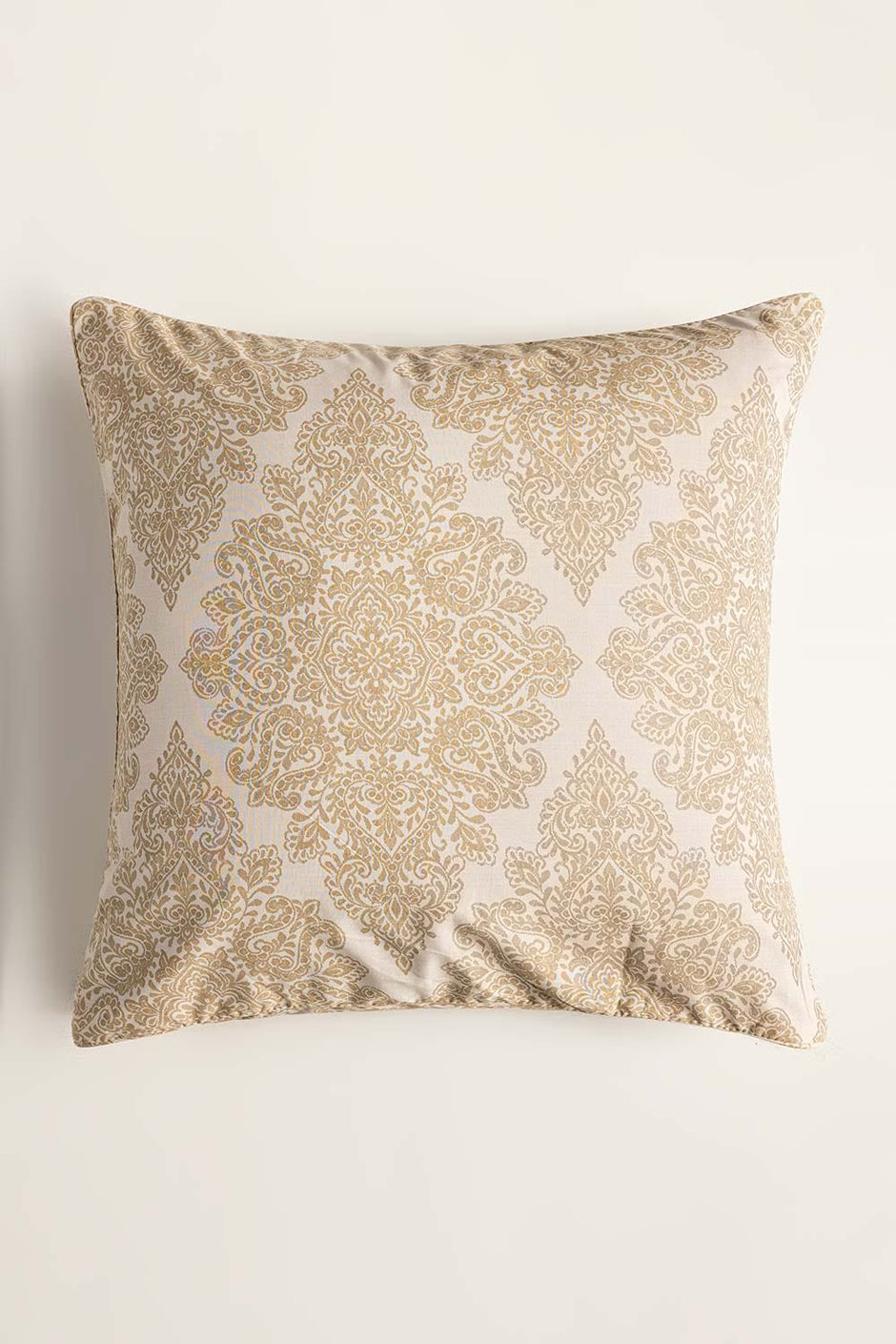 Medallion Gold T-150 Euro Sham Cushion Cover