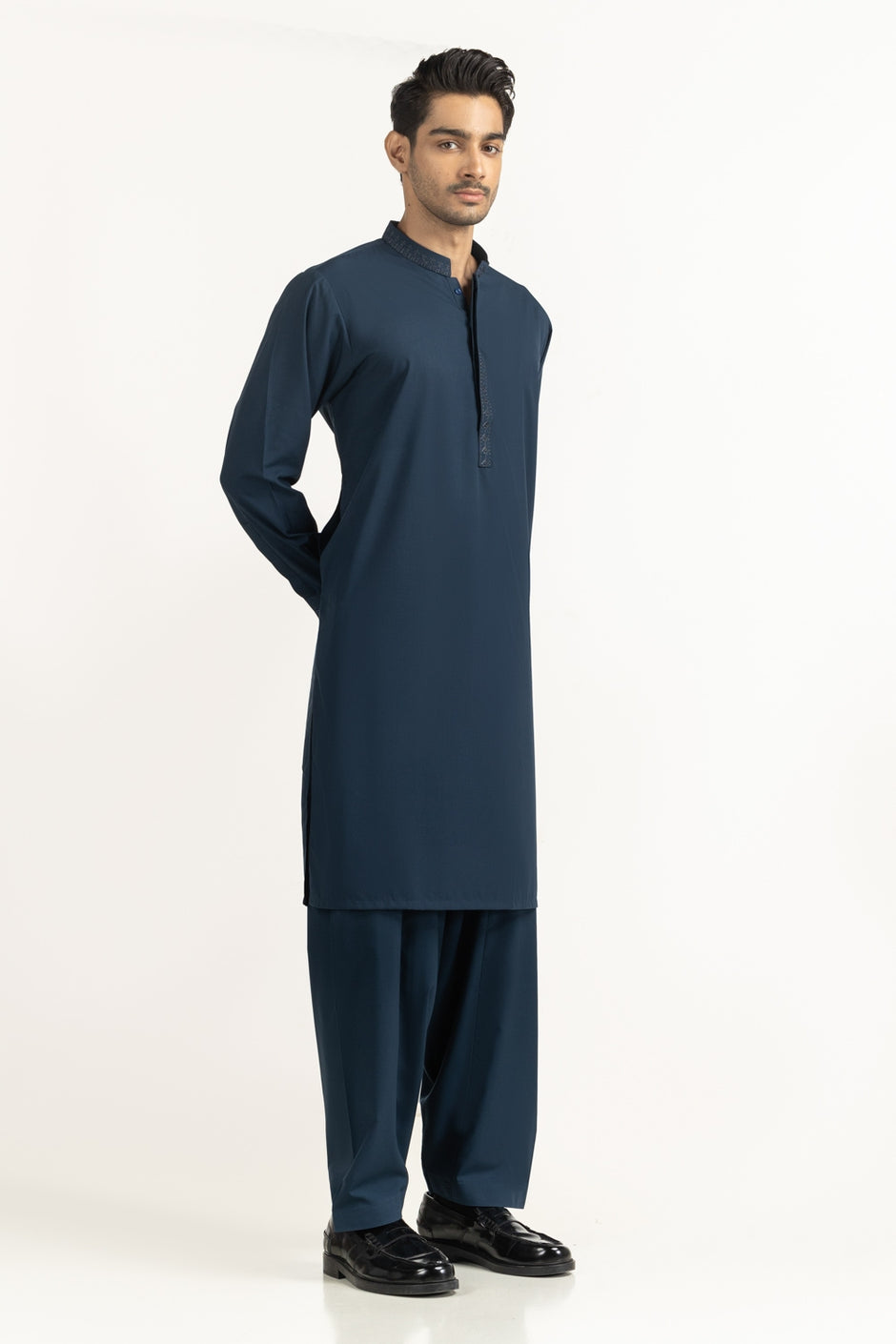 Regular Fit Embroidered Suits