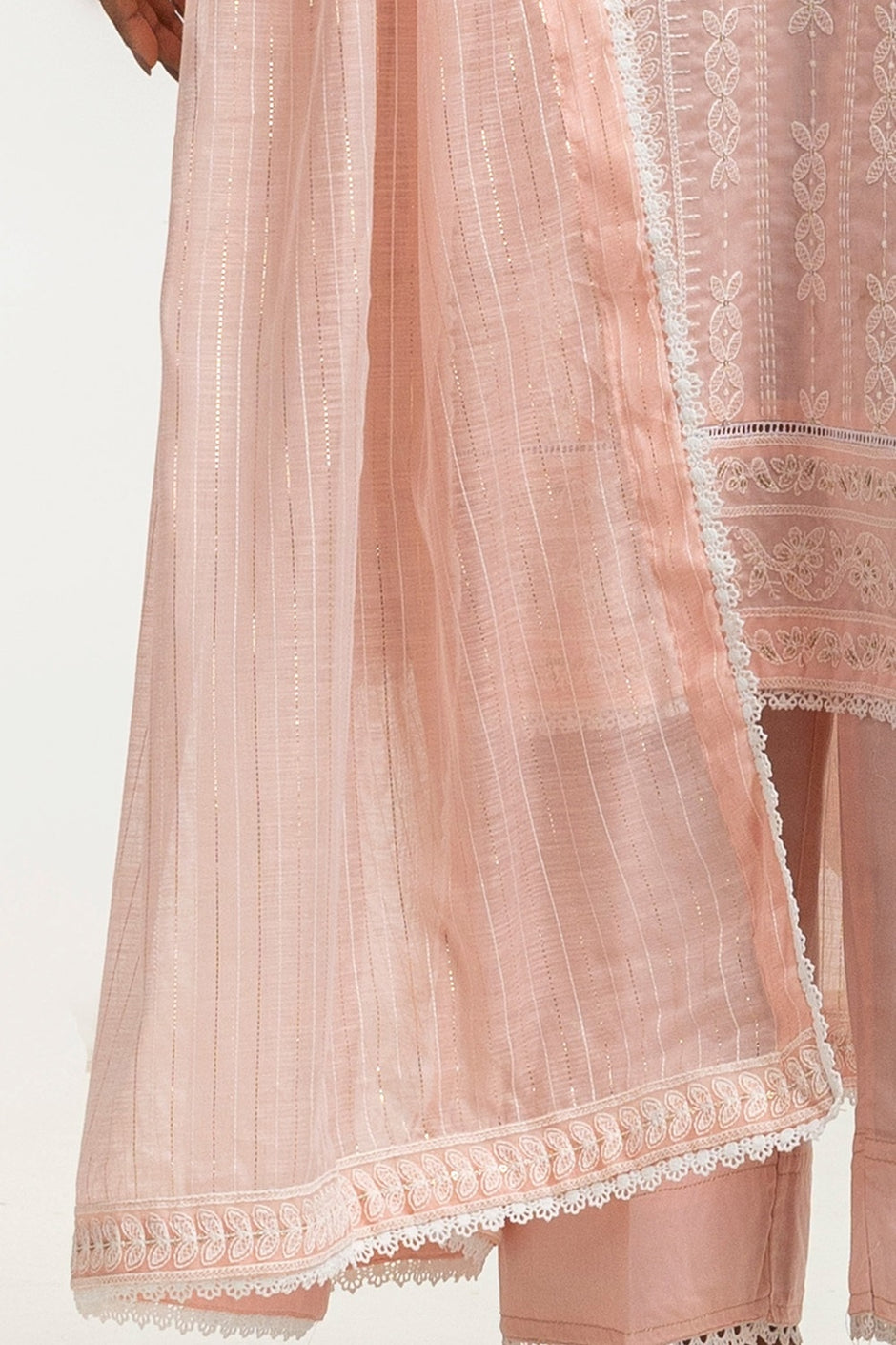 Munaar Lurex Embroidered Dupatta