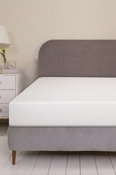 Orient white Dyed T-150 fitted sheet set
