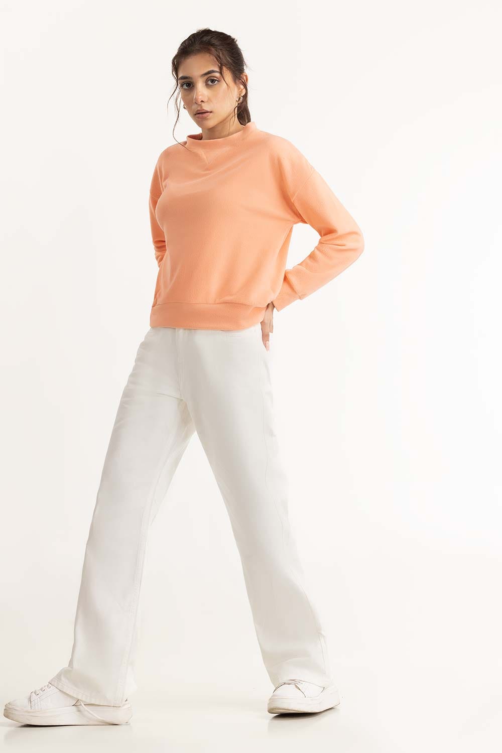 Peach Embroidered Sweatshirt 224-210-001