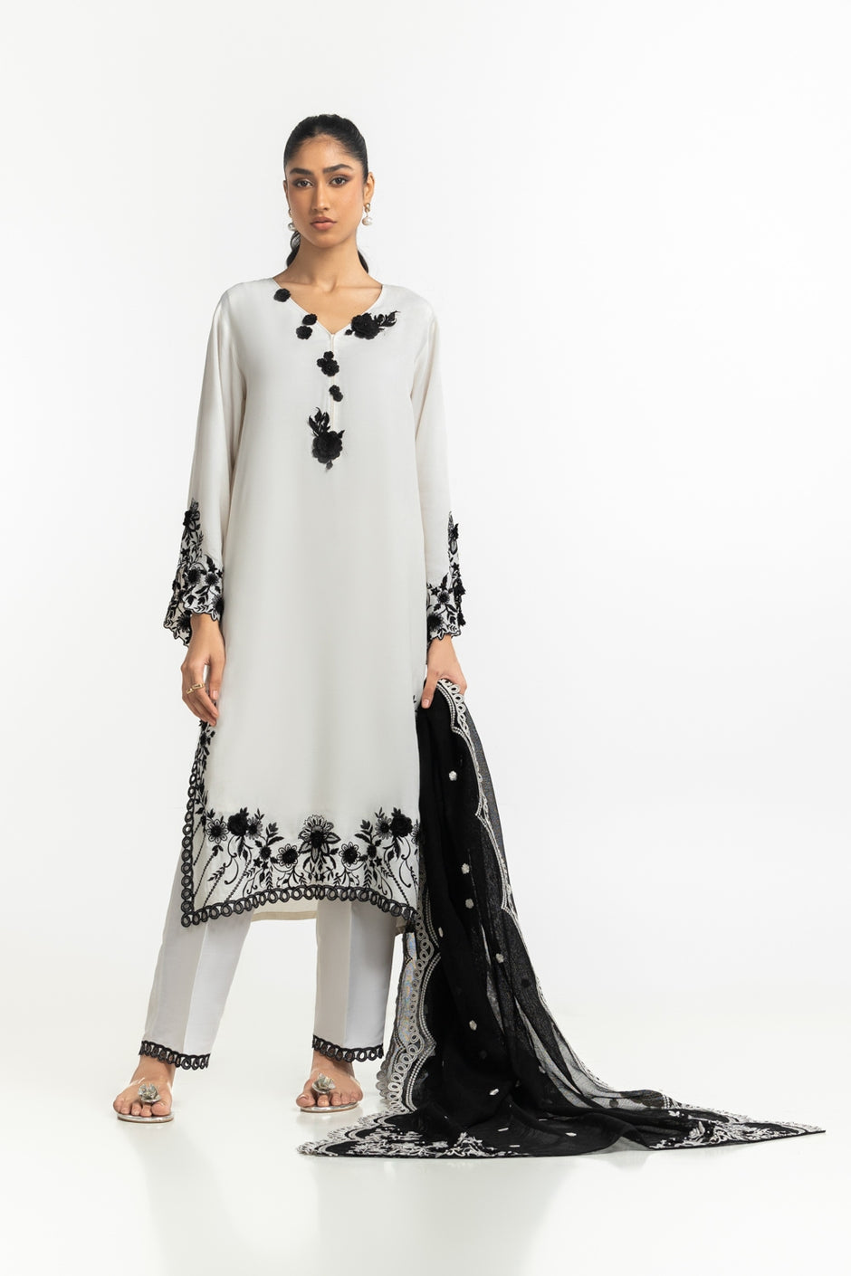Poly Munar Embdoidered Dupatta