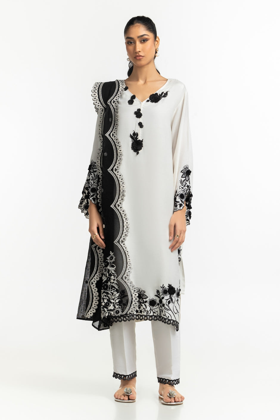 Poly Munar Embdoidered Dupatta