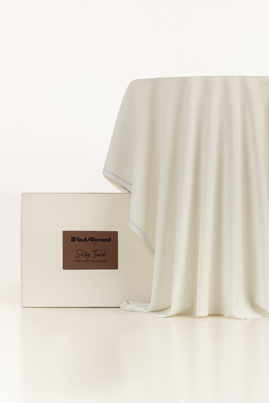 Prince Luxury Plus Unstitched Fabric Cotton with Gift Box