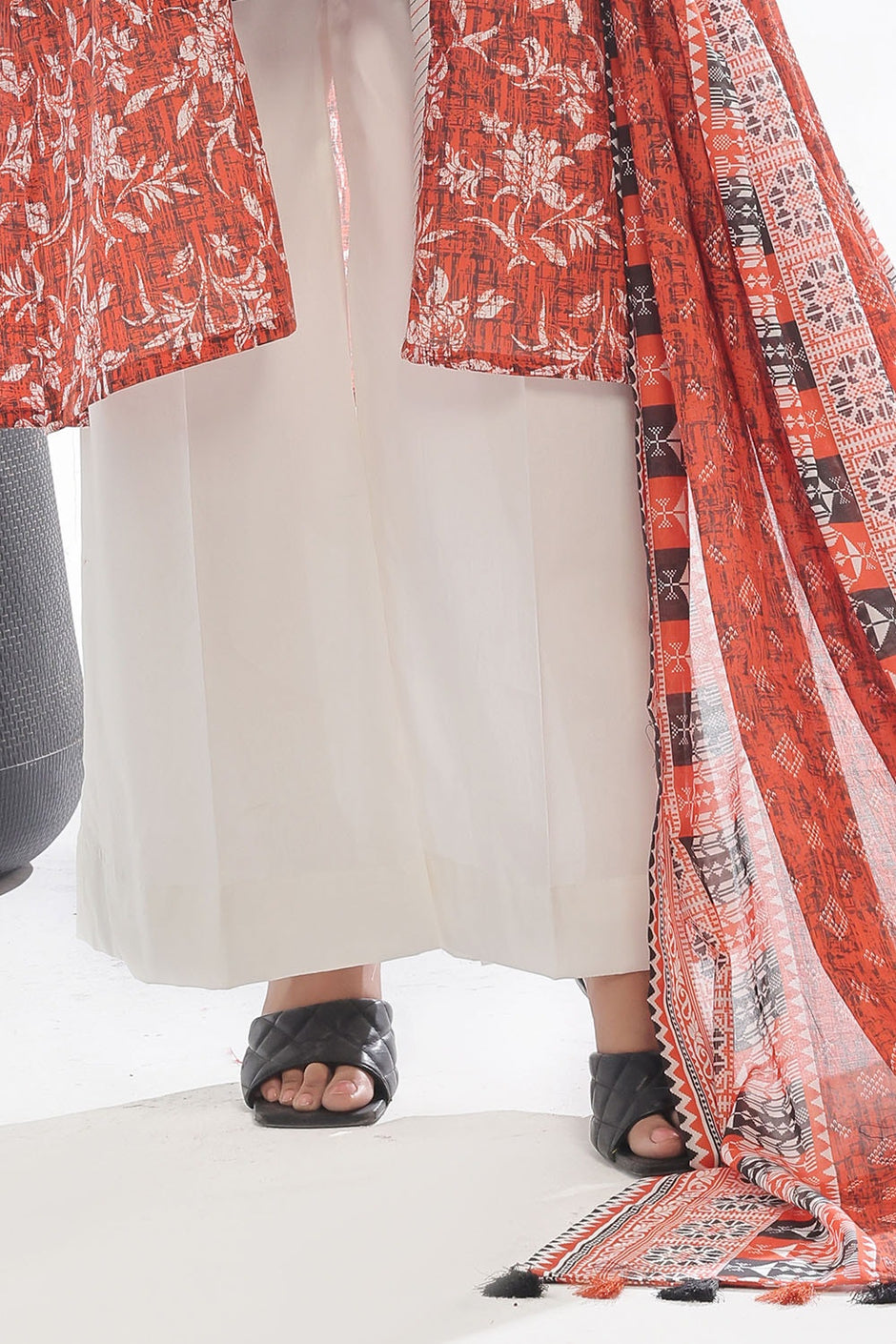3 Piece Unstitched Printed Lawn Suit